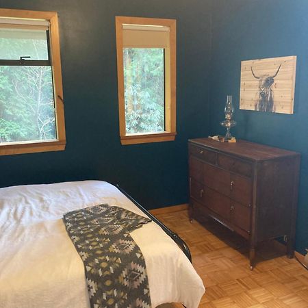 Forest Haven Hideaway Roberts Creek Extérieur photo